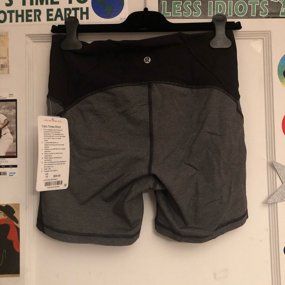 lululemon spandex shorts size 10 NWT